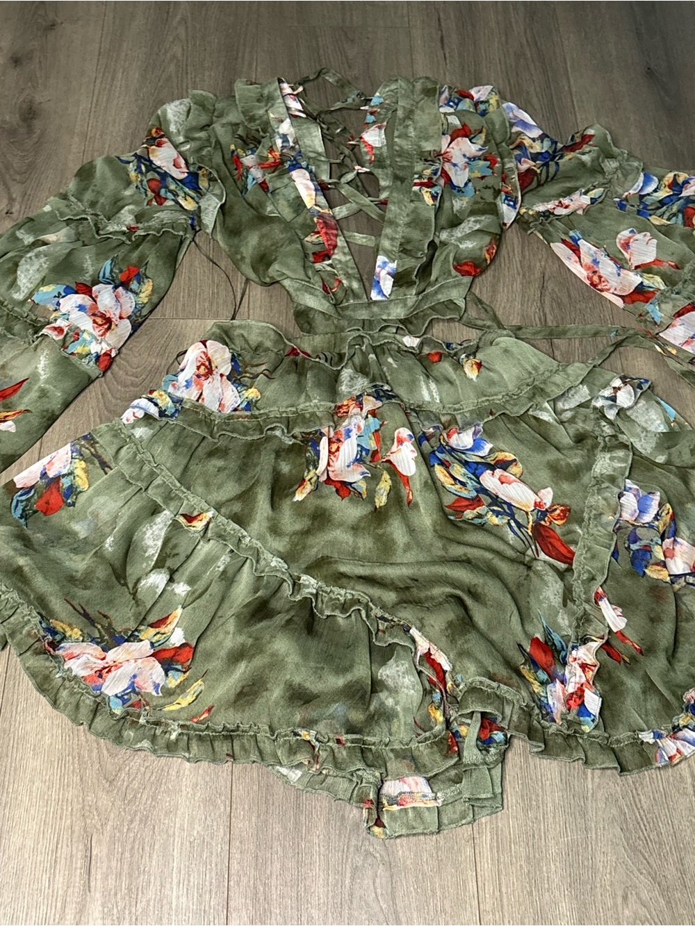 Olive Green Floral Ruffle Two-Piece Set - Picture 5 of 9
